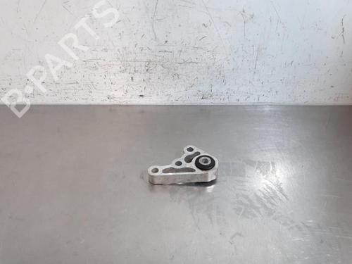 Used Gearbox mount Gearbox mount FIAT TIPO Estate (356_, 357_) 1.5 T4 Hybrid (131 hp) 34199614 34199614