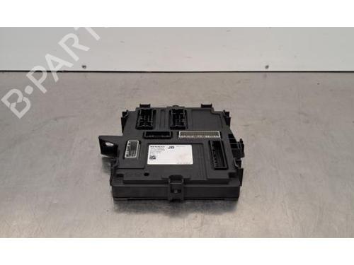Módulo eletrónico RENAULT MEGANE IV Grandtour (K9A/M/N_) 1.5 Blue dCi 115 (K9A6) (116 hp) 30806933