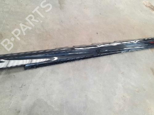 Høyre side kjol BMW 5 (F10) 535 d xDrive (313 hp) 10884349