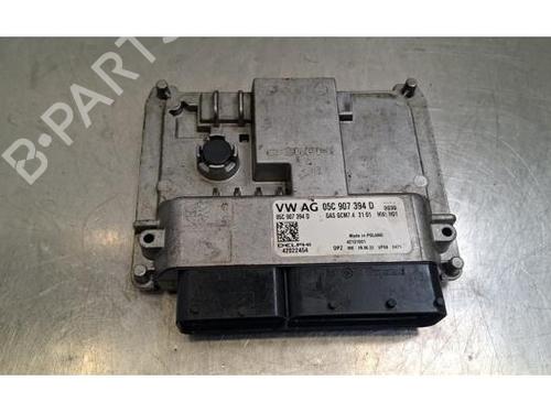 Used Engine control unit (ECU) Engine control unit (ECU) 37251764 37251764