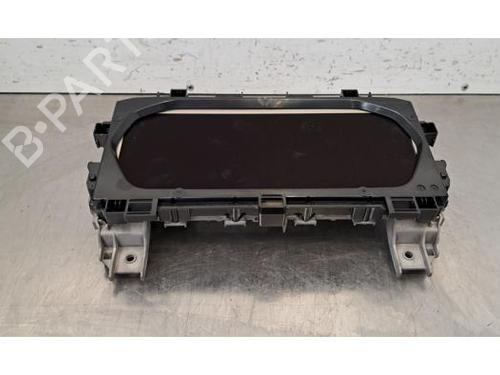 kombiinstrument-audi-q4-e-tron-suv-f4b-2020-38157956 main image