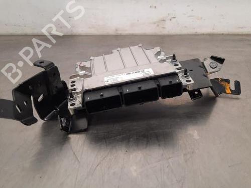 Used Engine control unit (ECU) RENAULT CAPTUR II (HF_) TCe 160 (HFN1) (158 hp) 23634336