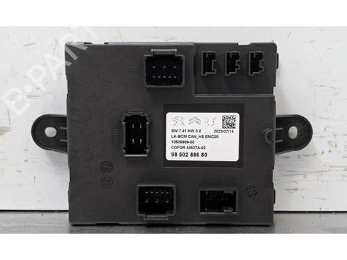 Used Electronic module Electronic module PEUGEOT 308 SW III (FC_, FJ_, FR_, F4_, FN_) e-308 (FNZKWZ) (156 hp) 34608454 34608454