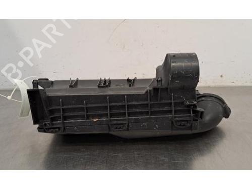 Used Air filter box OPEL ASTRA F Saloon (T92) 1.6 i (F19, M19) (75 hp) 29493759