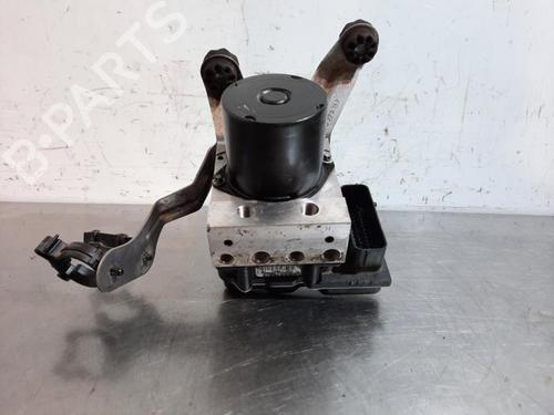 Used ABS pump BMW Z4 Roadster (E89) sDrive 23 i (204 hp) 19649078