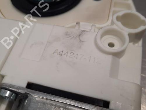 Electronic module TESLA MODEL Y (5YJY) EV Performance All-wheel Drive | BP34198255M83 - Image 3