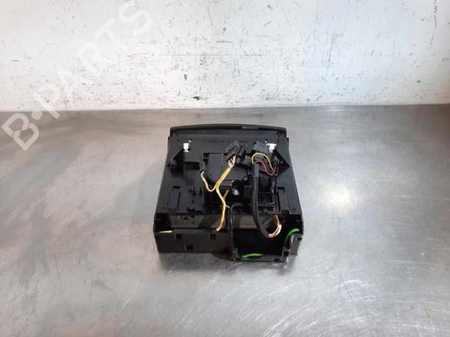 Radio MERCEDES-BENZ CLS (C219) CLS 320 CDI (219.322) | BP25251801E6 