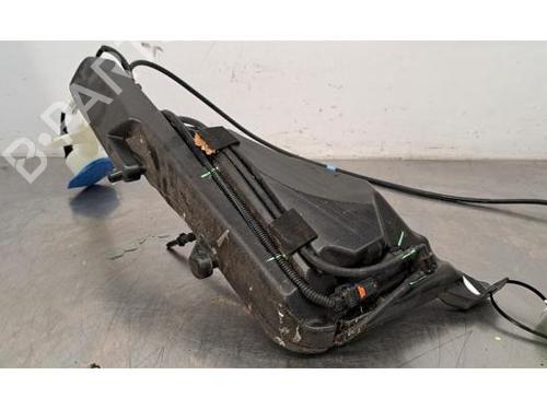 Windscreen washer tank PEUGEOT 308 III (FB_, FH_, FP_, F3_, FM_) PureTech 110 (FPHNPL) | BP23638714C113 