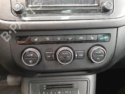Used Climate control VW TIGUAN (5N_) 1.4 TSI (150 hp) 10876461