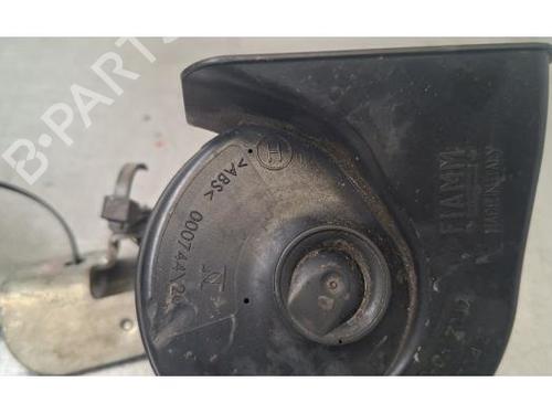 Horn IVECO DAILY VI Platform/Chassis 35S18, 42S18, 35C18, 38S18, 40C18, 50C18, 60C18, 65C18,... | BP38039506E13 - Image 2