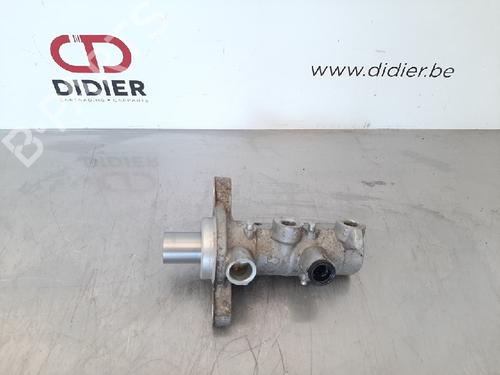 Used Brake master cylinder PEUGEOT BOXER Van 2.2 HDi 130 (131 hp) 10879586