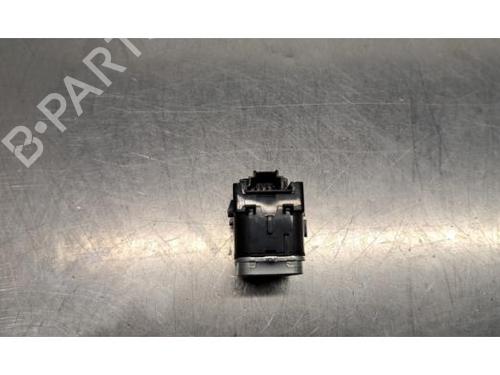 Switch MERCEDES-BENZ GLB (X247) GLB 180 d (247.610) | BP31324362I30 