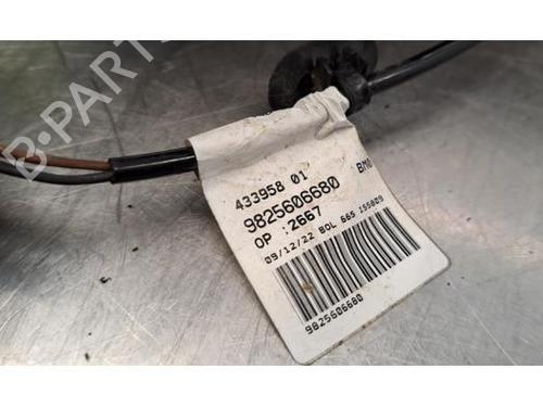 Left front steering knuckle OPEL ASTRA L (OV5) Astra-e (F3ZKWZ) | BP30766397M25 