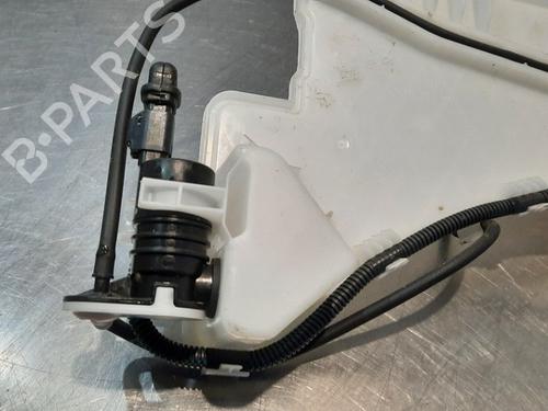 Windscreen washer tank PEUGEOT 3008 II SUV (MC_, MR_, MJ_, M4_) 1.5 BlueHDi 130 | BP15030388C113