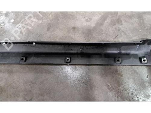 Venstre sidekjole SUZUKI VITARA (LY) 1.4 Hybrid (Mild Hybrid) (APK414) | BP32253359C115