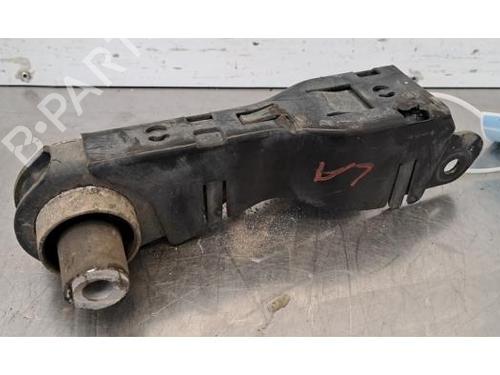 Venstre bagtil bærearm Venstre bagtil bærearm LAND ROVER RANGE ROVER EVOQUE (L551) 2.0 D150 (150 hp) 34408129 34408129