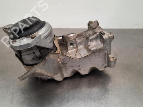 Engine mount MERCEDES-BENZ GLC (X253) 250 4-matic (253.946) | BP23598014M89 