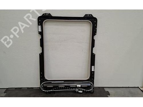 Used Sunroof Sunroof TOYOTA PROACE CITY VERSO MPV (BKY_) 1.5 D-4D 100 (BKYM) (102 hp) 40065974 40065974