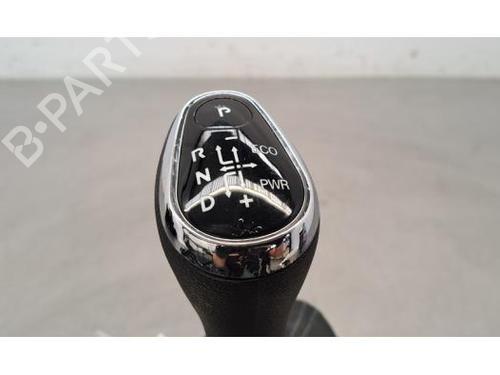 Used Gear lever IVECO DAILY VI Van NaturalPower 35S14, 35C, 38S, 40C, 50C, 60C, 65C, 70C (136 hp) 29045346