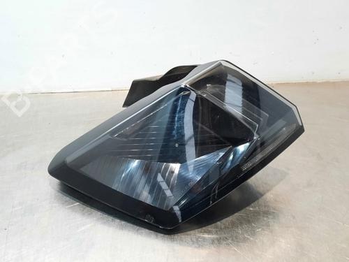 Used Left taillight PEUGEOT 3008 II SUV (MC_, MR_, MJ_, M4_) 1.5 BlueHDi 130 (131 hp) 11729203
