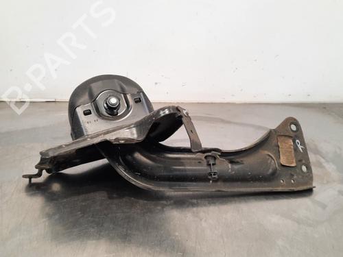 Used Right rear suspension arm VOLVO XC40 (536) D3 (150 hp) 15789781