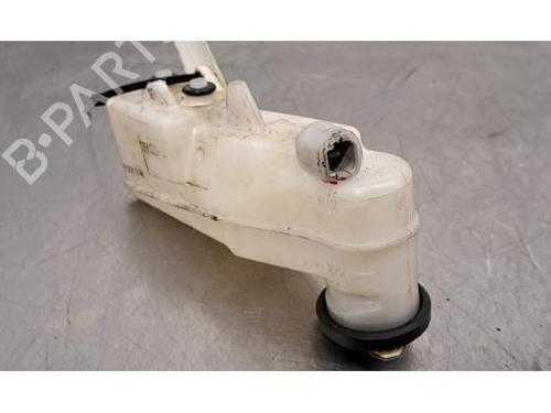 Brake fluid reservoir TOYOTA HILUX VIII Pickup (_N1_) 2.8 TD 4WD (GUN126) | BP24231204M118 