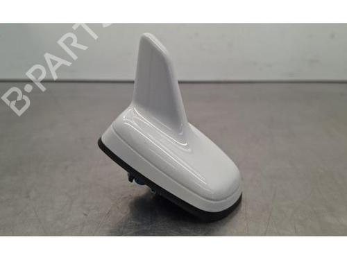 Antenne/Base AUDI A3 Limousine (8VS, 8VM) 1.6 TDI (115 hp) 31691951