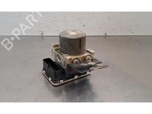 abs-pump-renault-trafic-iii-van-fg_-2014-37686378 main image