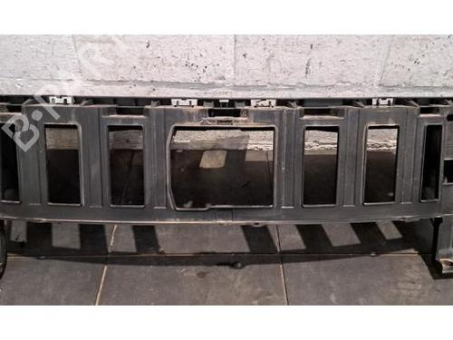 Used Front slam panel PEUGEOT 5008 II (MC_, MJ_, MR_, M4_) 1.5 BlueHDi 130 (MCYHZJ, MCYHZR, MCYHZX) (131 hp) 32099380