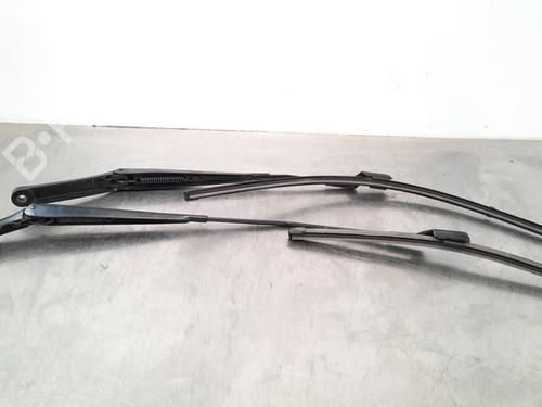 Front windshield wiper arm VW GOLF VII (5G1, BQ1, BE1, BE2) 2.0 R 4motion | BP16263496C143 