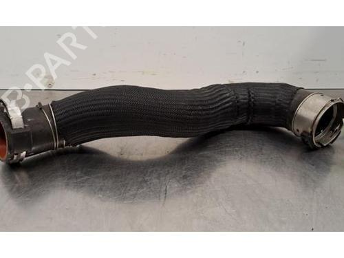 Tuyau d'intercooler PEUGEOT 308 III (FB_, FH_, FP_, F3_, FM_) Hybrid 225 (F3DGYT, F3DGNH) (224 hp) 31698674