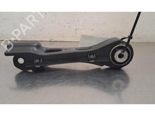 Used Left rear suspension arm Left rear suspension arm MERCEDES-BENZ GLA-CLASS (X156) GLA 180 (156.942) (122 hp) 34118001 34118001