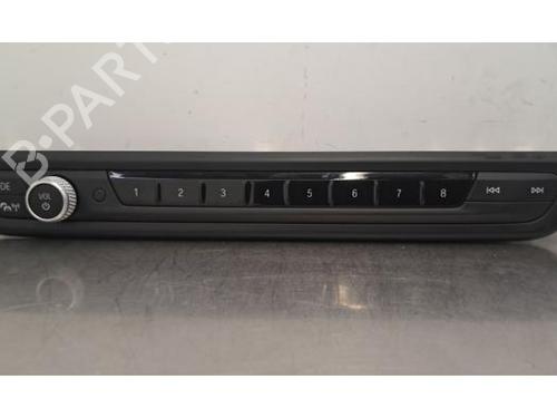 Used Switch BMW 1 (F40) 118 i (140 hp) 29701193