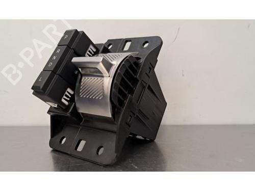 Gear lever CITROËN C3 IV (CC_, CB_) 1.2 PureTech 100 (CCHPV4) | BP30810402M90 