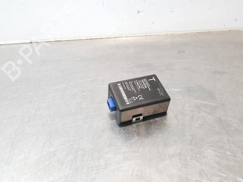 Used Electronic module TOYOTA YARIS (_P13_) 1.5 Hybrid (NHP130_, NHP130) (101 hp) 19631843