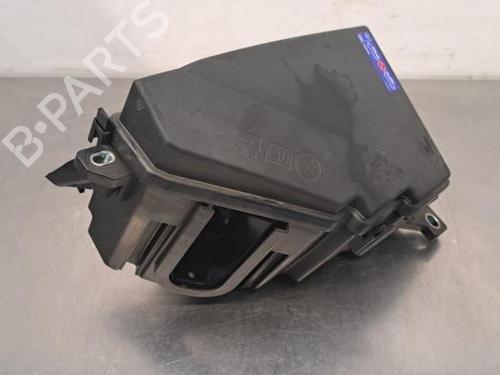 Used Fuse box VOLVO V60 II (225) B5 Mild-Hybrid AWD (250 hp) 20081392