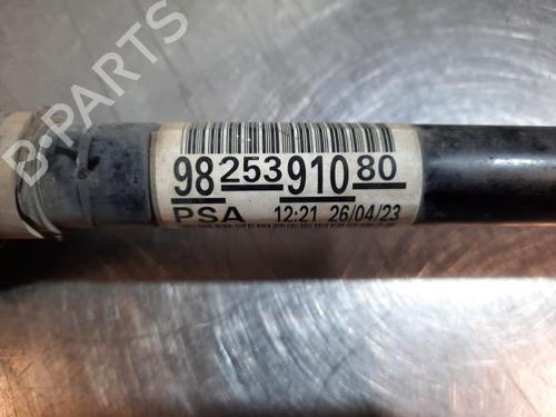Left front driveshaft PEUGEOT 208 II (UB_, UP_, UW_, UJ_) 1.5 BlueHDI 100 | BP30046924M38