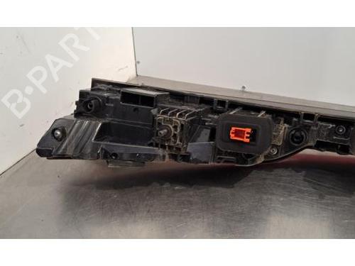 Rear center light AUDI E-TRON (GEN) 55 quattro | BP30924067I39
