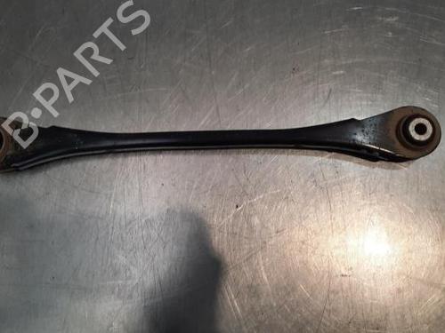 Højre bagtil bærearm BMW 3 (F30, F80) 316 i (136 hp) 23578803