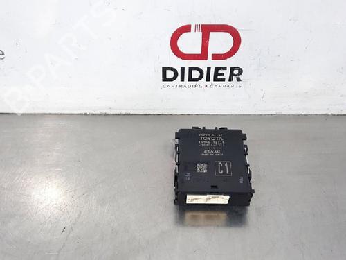 Used Electronic module TOYOTA COROLLA Estate (_E21_) 1.8 Hybrid (ZWE211) (122 hp) 10876068