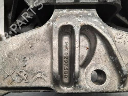 Used Engine mount PEUGEOT 308 SW III (FC_, FJ_, FR_, F4_, FN_) BlueHDi 130 (FCYHZL, FCYHZT) (131 hp) 23587641