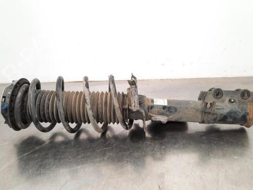 Used Right front shock absorber FORD FIESTA VII (HJ, HF) 1.0 EcoBoost (140 hp) 23579883