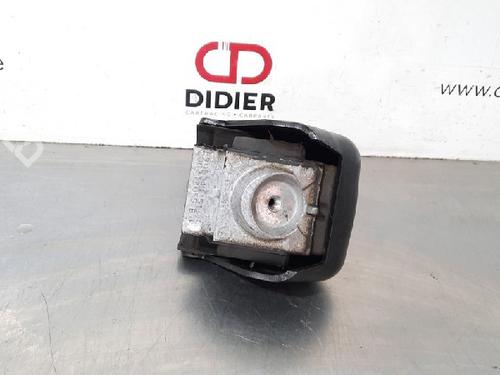 Used Engine mount MERCEDES-BENZ SPRINTER 3,5-t Van (B907, B910) 316 CDI All-wheel Drive (907.633, 907.635, 907.637) (163 hp) 10883535