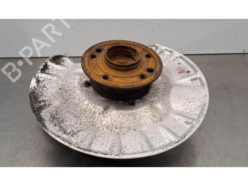 Used Left rear steering knuckle MERCEDES-BENZ B-CLASS Sports Tourer (W246, W242) Electric Drive / B 250 e (242.890) (180 hp) 30365281