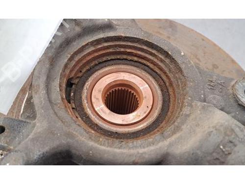 Left front steering knuckle RENAULT MASTER III Van (FV) 2.3 dCi 135 FWD (FV0N, FV08, FV06, FV00, FV1S) | BP29879310M25