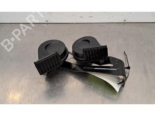 BP30521498E13 main image