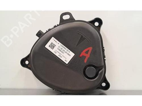 Used Electronic module TESLA MODEL 3 (5YJ3) EV (275 hp) 28684529