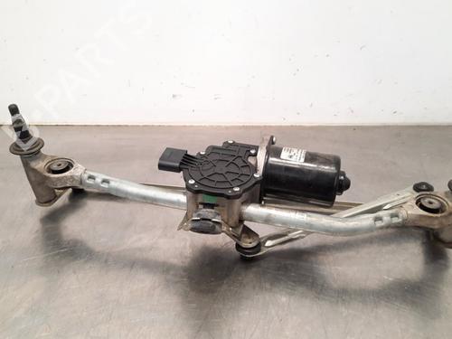 Used Front wipers mechanism AUDI Q2 (GAB, GAG) 1.6 TDI (115 hp) 15234572