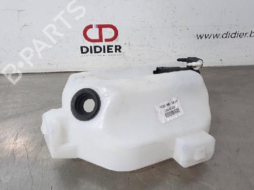 Windscreen washer tank NISSAN NV250 Van (X61) dCi 95 8200431475