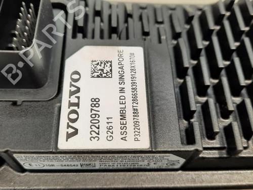 Camera VOLVO XC60 II (246) D4 | BP19650618E14 
